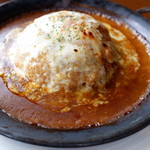 ビアホフ ガンバリウス - チーズ焼きカレー