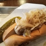 Ten55 Brewing Company - ホットドッグ