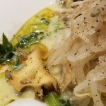 麺屋 六感堂 - 鮑の肝の冷製もやしそば