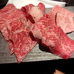 板前焼肉 赤と霜 - 