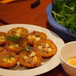 ベトナム風たこ焼き（たこは入っていないと思われる）パインコット