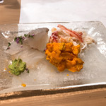 うを徳 - お造り 毛ガニ、利尻礼文島の雲丹、淡路の鱸