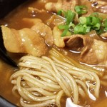 ビーダブリュー カフェ - 三元豚 自家製カレー南蛮蕎麦