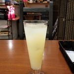 ビーダブリュー カフェ - 