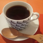 クッカ ウィズ フラワー&カフェ - コロンビアコーヒー　カップ類は、お店のロゴ入りオリジナル