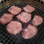 焼肉べこ六 - お肉は悪くはないと思う。