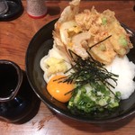Ono udon - ・かきあげ ひやひや 760円
                        ・卵 60円