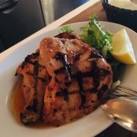 CICADA - 鶏のグリル、ポルトガル風