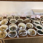 おふくろ亭 - 2019/07/22
      どれでも一皿100円