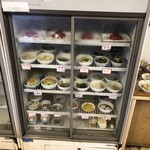 おふくろ亭 - 2019/07/22
      冷蔵ケース 刺身は300円