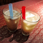 무코쿠세키 푸도 앤도 바 에토와루 - タピオカドリンク