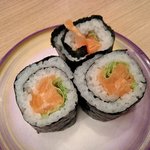 すし江戸 - サーモン巻
