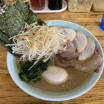 ラーメン六角家 - 