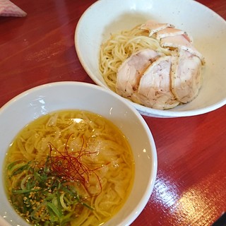 鶏そば専門店 らーめん風見鶏_1