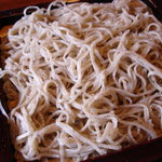 せいろ大盛りアップ（蕎麦のブツブツが分かるでしょうか）