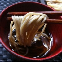 麓屋 京王プラザホテル - 蕎麦持ち上げ