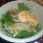 琉球・梅酒ダイニング てぃーだ - 料理写真:ランチサラダ