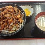 砂川サービスエリア 上り線 - イカゲソ丼