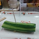 伊勢屋酒店 - きゅうりの一本漬、ハーフ(サービス)