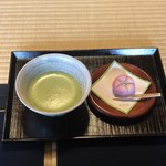 双樹庵 - お茶セット 500円