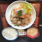 相撲茶屋月見亭 - 生姜焼き定食¥864