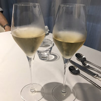 Grand rocher - シャンパンとノンアルコールの葡萄ジュース