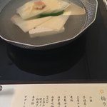 梅の花 - 湯豆腐。