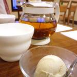 Lot - 2012/jan お魚ランチ：ミニアイス