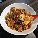 成都館 - 麻婆丼(並)　600円