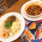 バーミヤン - 広島流肉盛り辛つけ麺