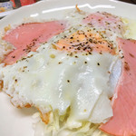 有限会社桝屋酒店   - ハムエッグ