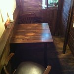 ごはんや - １～２名様用の小さな空間。