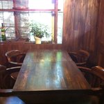 ごはんや - 人数にあわせてお席をご用意します。