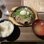 肉バル 東京グリルセンター - タンたま定食850円