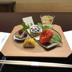 料亭 大宮 一の家 - 前八寸。
      美味し。