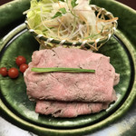 料亭 大宮 一の家 - 黒毛和牛冷しゃぶ。
      美味し。