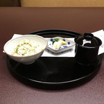 料亭 大宮 一の家 - 食事。
      美味し。