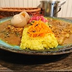 スパイシーカリーハウス半月 - 