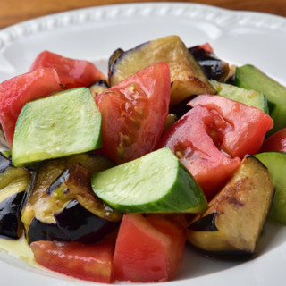 ピージェイズカフェ 自然派ワインと横須賀野菜_0