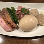 創作麺工房 鳴龍 - 特製トッピング