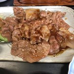 新日本料理 美正 - 肉の生姜焼き。