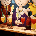 餃子とスパークリング バブルス - かちわりスパークリングワイン