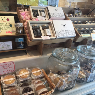 Community Cafe ♭_2