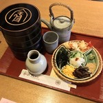 本家 尾張屋 本店 - 本家 尾張屋 本店(京都府京都市中京区車屋町通二条下ル仁王門突抜町)宝来そば 2,160円