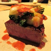 TTOAHISU - 長州和牛のシャトーブリアンに広東パクチーのソテー