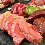 ホルモン豚金 - ホルモンおまかせ 