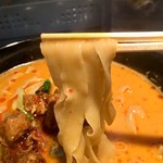 刀削麺 雲隆 - 麺リフト