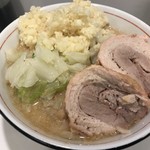 ハイパーファットン - 小ラーメン ニンニクマシ(７月上旬)