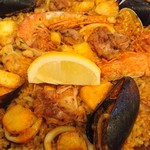 スペイン料理店 エステーリャ - 