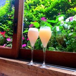 モナリザ - 桃のカクテルで乾杯♡